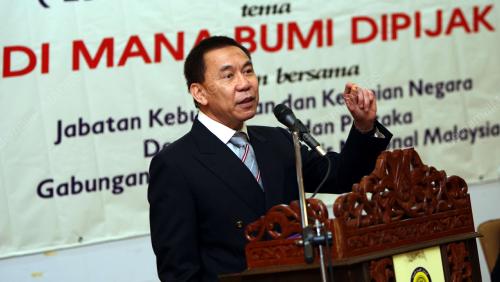 ANNUAR ZAINI