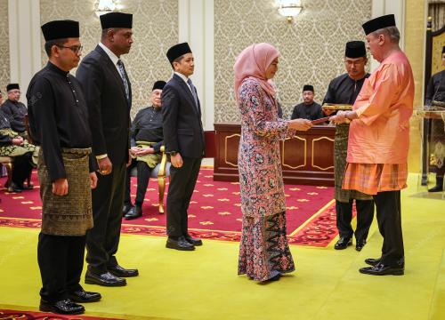 KL09_17122025_ANGKAT_SUMPAH