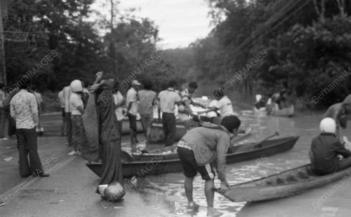 KL09_18022015_BANJIR_DI_PAHANG