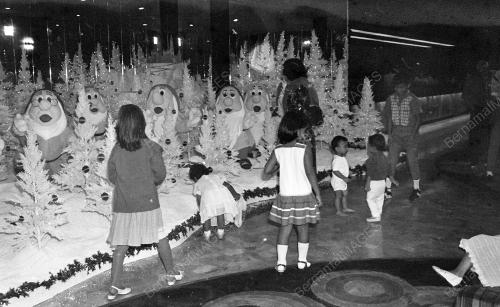 KL09_18032019_SUASANA_KRISMAS