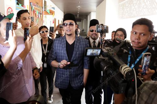 SYAMSUL YUSOF
