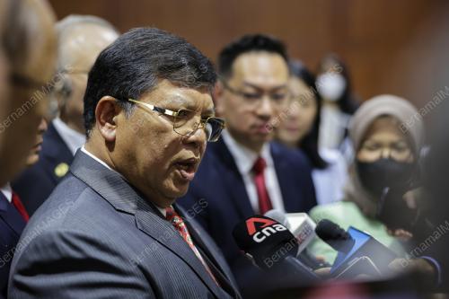 DATUK JOHARI ABDUL