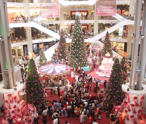 WARGA KOTA MENYAMBUT KRISMAS