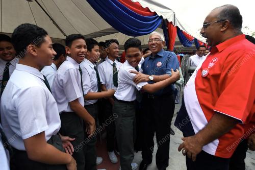 KL09_18092017_SEKOLAH