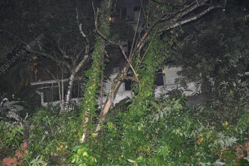 TANAH RUNTUH DI JALAN KEMENSAH HEIGHT