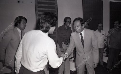 DISEMBER 1982
