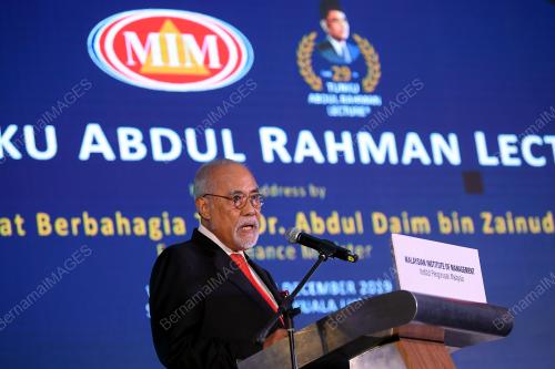 TAN SRI MEGAT NAJMUDDIN MEGAT KHAS