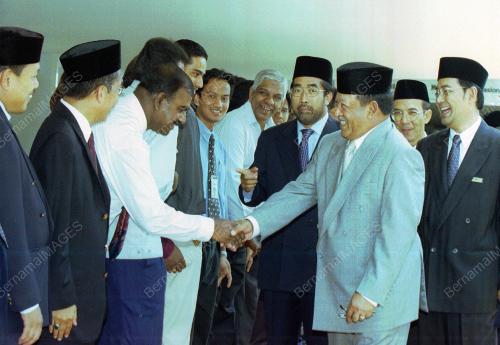 KL09_19022016_AGONG-TNB