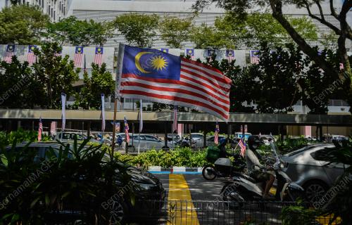 TINJAUAN HARI KEBANGSAAN KE-65
