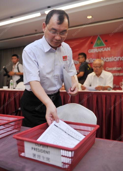 KL09_19102013_GERAKAN