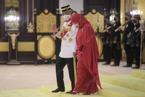 AL-SULTAN ABDULLAH RI'AYATUDDIN AL-MUSTAFA BILLAH SHAH 