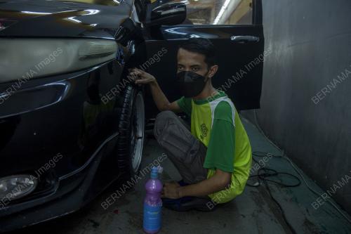 OKU_CUCI KERETA
