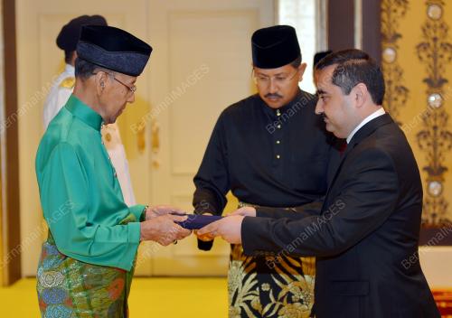 KL09_20062014_AGONG