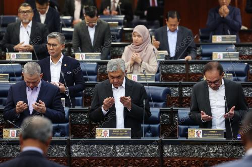 DATUK SERI ANWAR IBRAHIM