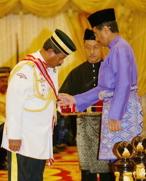 TUANKU MIZAN ZAINAL ABIDIN