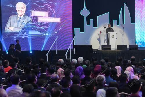 TUN DR MAHATHIR MOHAMAD