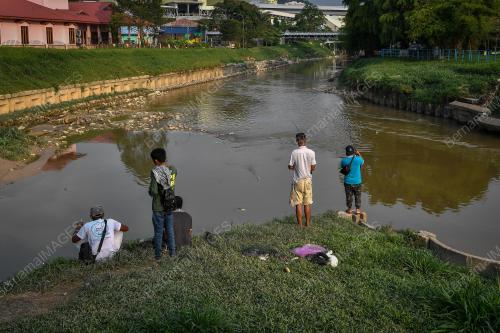 AKTIVITI MEMANCING PETANG HUJUNG MINGGU
