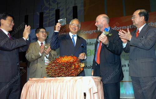 MOHD NAJIB TUN RAZAK