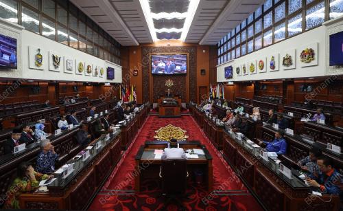 PERSIDANGAN DEWAN NEGARA