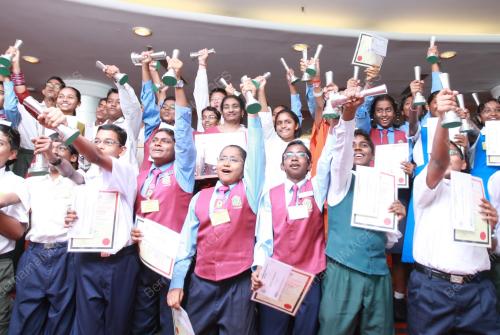 PELAJAR CEMERLANG UPSR