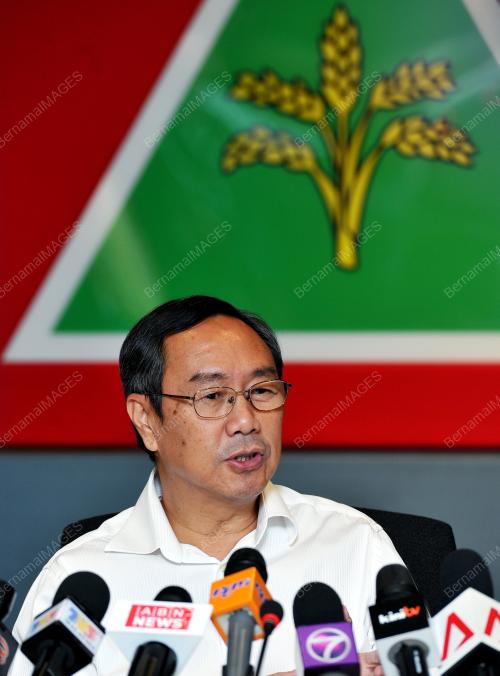 KL09_22052013_GERAKAN