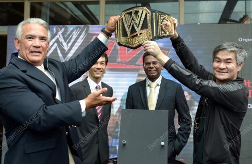 KL09_22052014_WWE_LIVE_TOUR