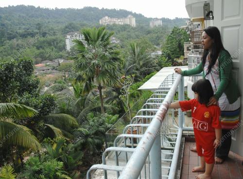 TANAH RUNTUH BUKIT ANTARABANGSA