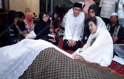 ROSMAH MANSOR