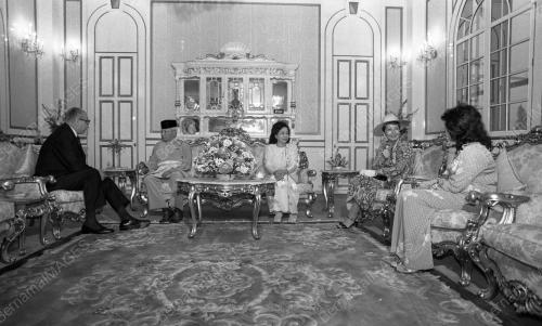 KL09_23012015_HADAP_AGONG