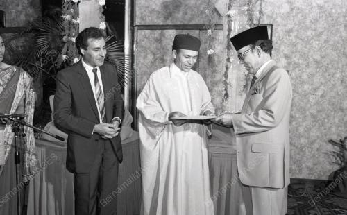 KL09_23012015_REVOLUSI_LIBYA