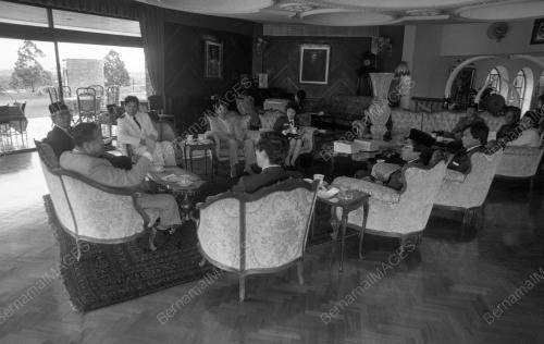 KL09_23012015_YOUTH_NIPPON