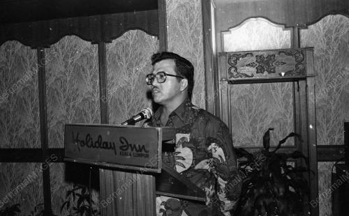 KL09_23022015_MAKAN_MALAM