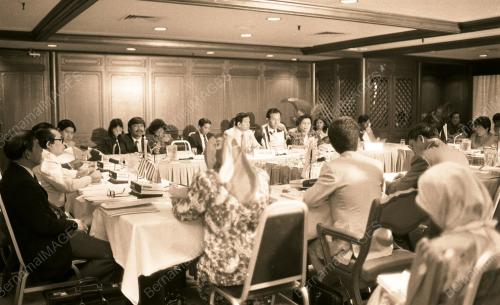 KL09_230390_JEPUN