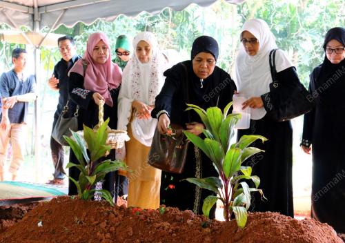 KL09_23032016_RAMLAH1