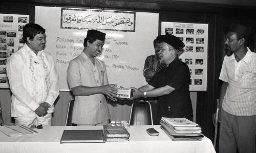 MUHYIDDIN MOHD YASSIN