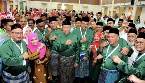 KL09_23072017_UMNO_LANGAT