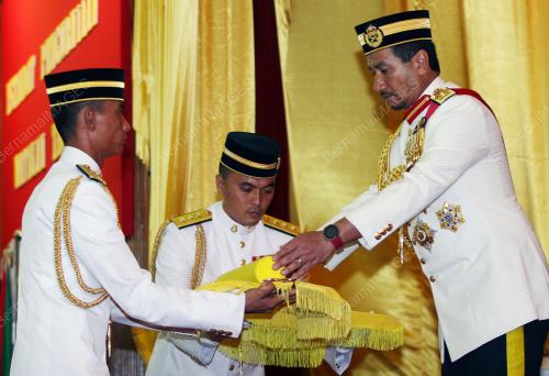 TUANKU MIZAN ZAINAL ABIDIN