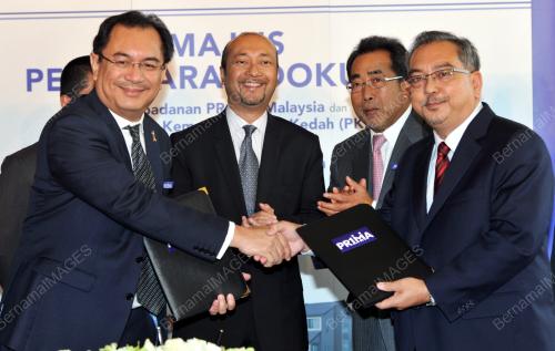 DATUK SERI MUKHRIZ TUN DR MAHATHIR