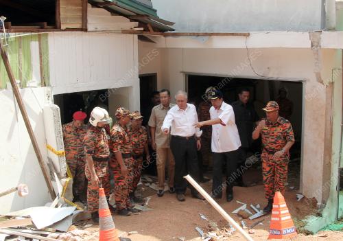 DATUK SERI MOHD NAJIB TUN ABDUL RAZAK