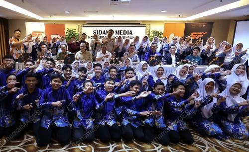 DATUK SERI SHABERY CHEEK