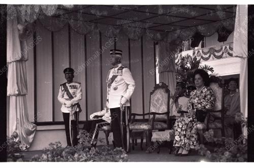 AGONG DI PERBARISAN PULAPOL