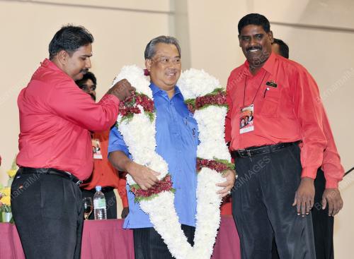 TAN SRI MUHYIDDIN YASSIN