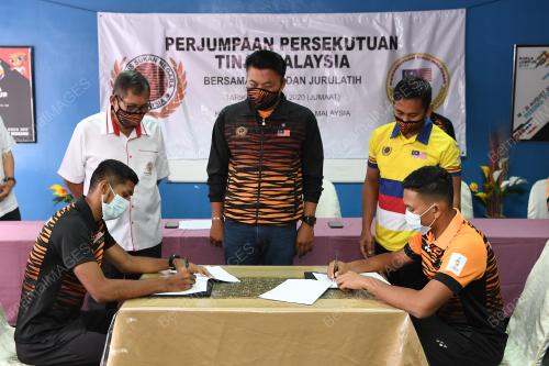 MOHAMMAD IRUAN ZULKIFLI