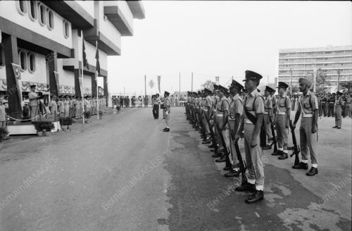 HARI POLIS