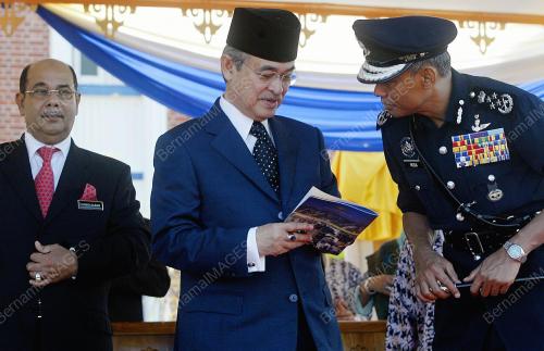 ABDULLAH AHMAD BADAWI