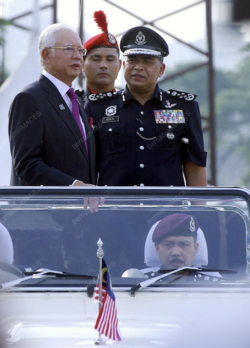 KL09_25032015_HARI_POLIS