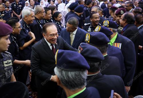 DATUK SERI ANWAR IBRAHIM