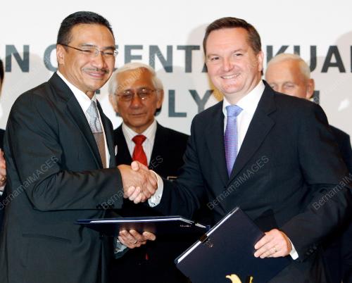 DATUK SERI HISHAMMUDDIN TUN HUSSEIN