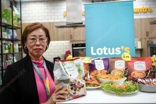 LOTUS'S
