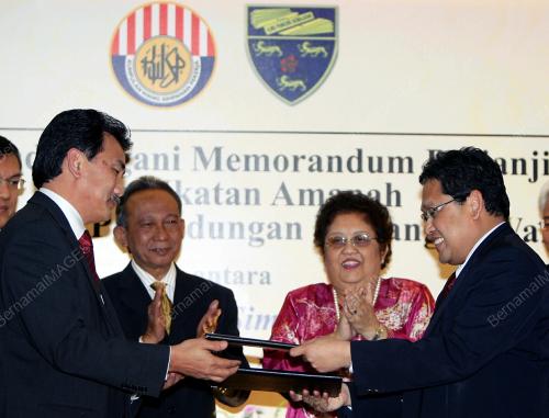 SAMSUDIN OSMAN